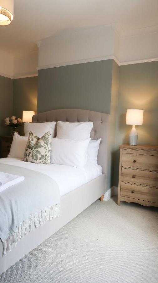Luxury Living Outside The City Walls - Sleeps Six! Честер Экстерьер фото